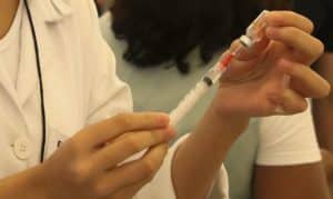 Espírito Santo autoriza início da vacinação contra Covid-19 de crianças de três a cinco anos