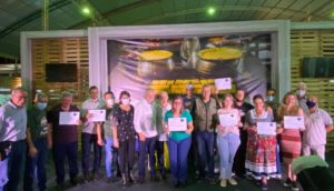 Idaf entrega 27 certificados de Selo Arte para oito agroindústrias capixabas