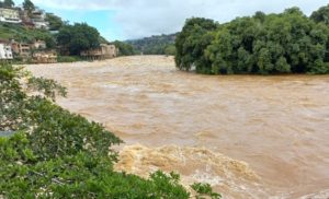 Espírito Santo segue em alerta por conta das fortes chuvas