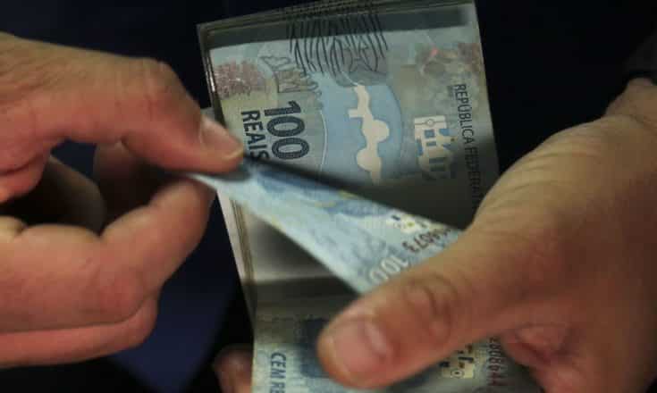 Banco Central estuda o fim do crédito rotativo do cartão de crédito