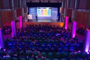InovaWeek: Sicoob ES participa de evento voltado ao empreendedorismo e criatividade