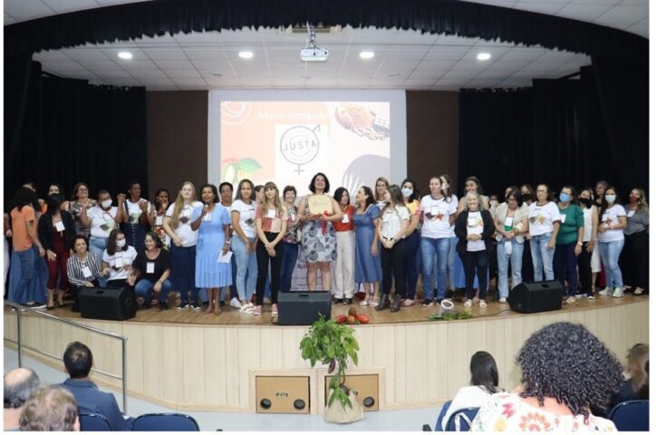 Projeto Mulheres do Cacau promove encontro em Linhares