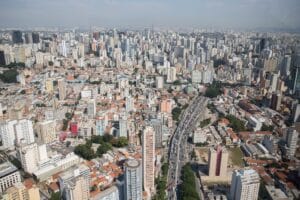 Estudo analisa custo-benefício dos telhados verdes nas cidades