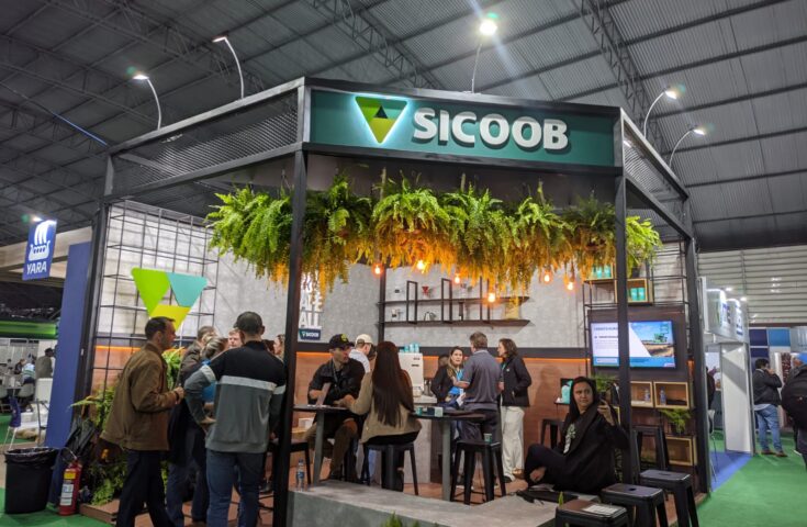 Sicoob ES participa da feira da Nater Coop em Santa Teresa