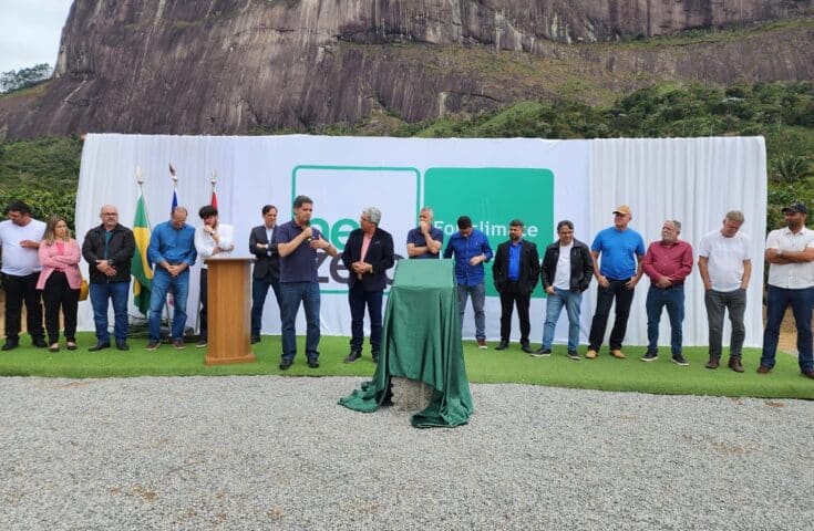 Espírito Santo celebra a construção da nova fábrica de biochar no BR