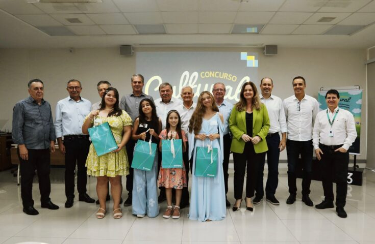 Concurso Cultural no Sicoob ES premia talentos estudantis