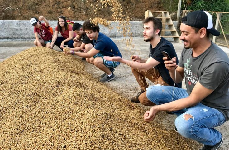 Baristas de elite em visita de ‘familiarização’ no Caparaó