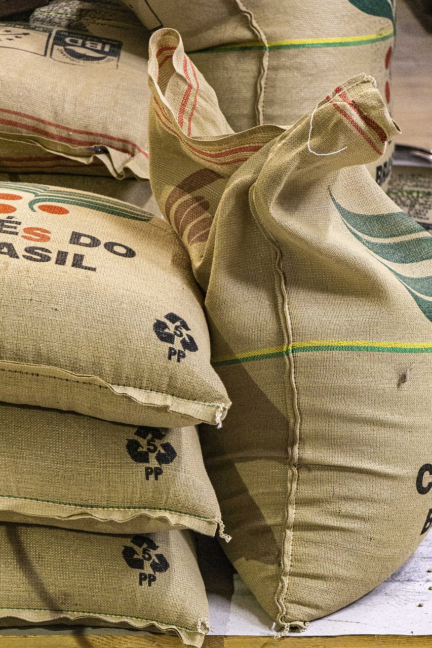 Exportação de café sobe 15,4% em comparação com novembro de 2022