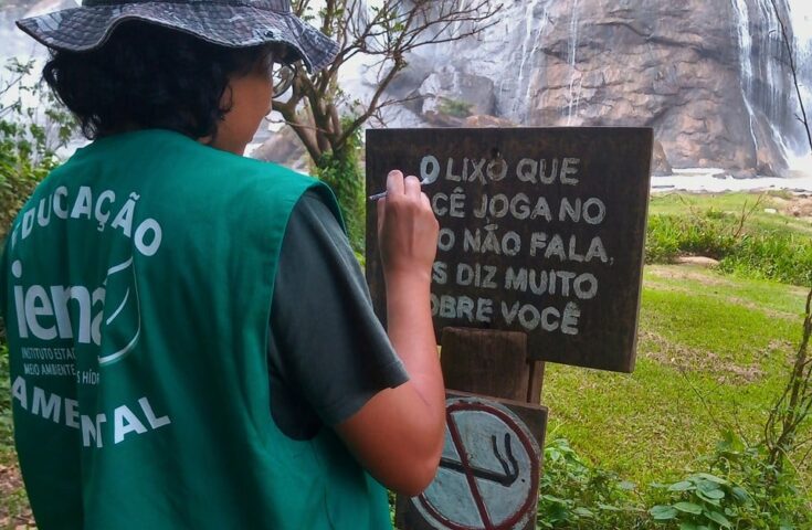 Iema divulga lista de voluntários para atuar na Cachoeira da Fumaça