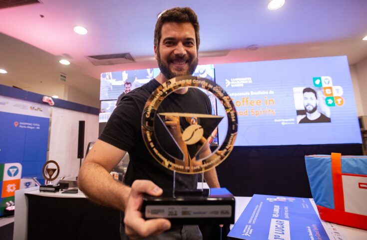 Barista Daniel Munari é bicampeão brasileiro de Coffee in Good Spirits