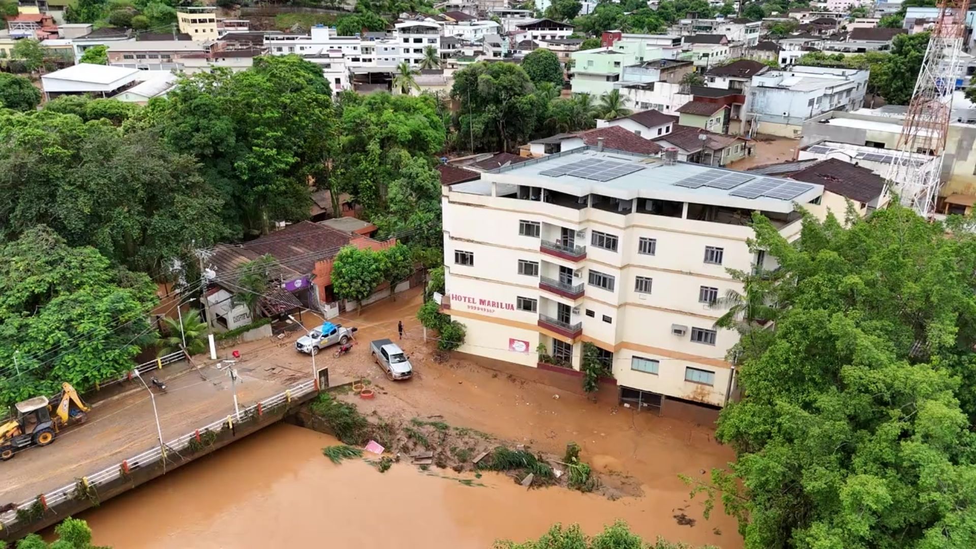 VÍDEO: Imagens deste domingo (24) mostram destruição em Mimoso do Sul