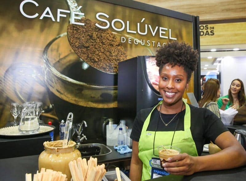 Consumo de café solúvel cresce 5,3% no trimestre