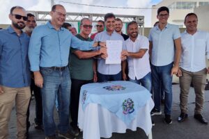 Ricardo Ferraço autoriza edital de construção de barragem em Mucurici