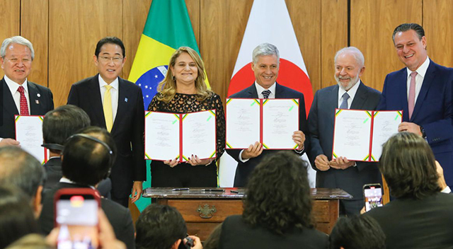 Brasil e Japão assinam parceria para recuperação de áreas degradadas