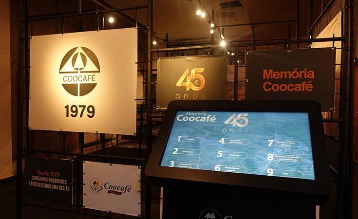 Exposição marca comemorações pelos 45 anos da Coocafé