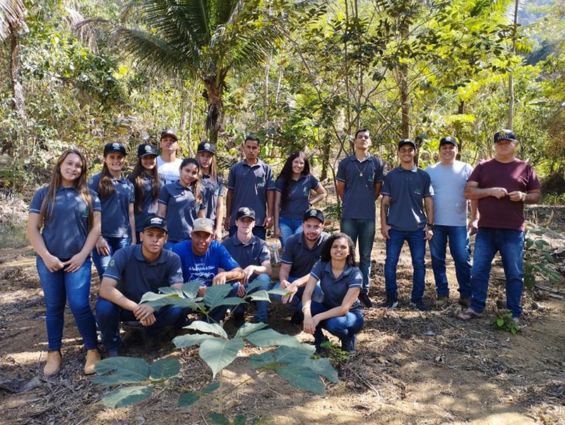 Sucessão Familiar no Espírito Santo pavimenta futuro no campo