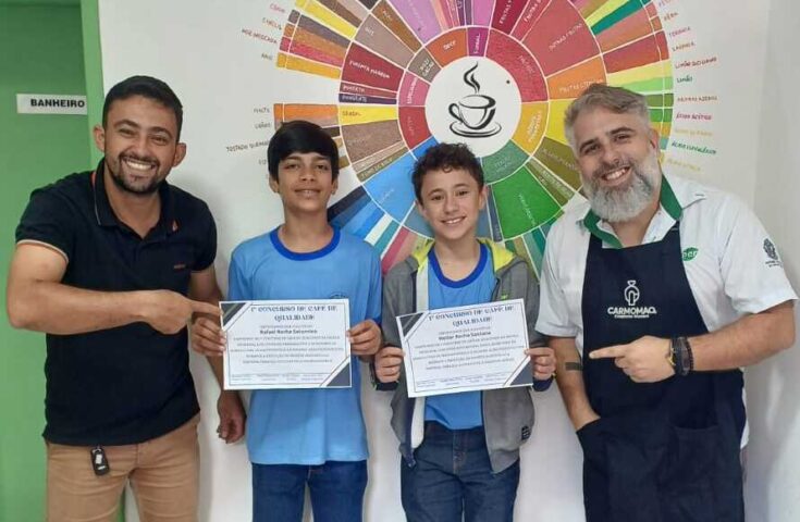 Escola de Mantenópolis leva concurso de café para a sala de aula