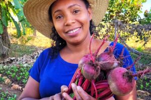 Agronfluenciadora conquista a web com simplicidade e sabores caseiros