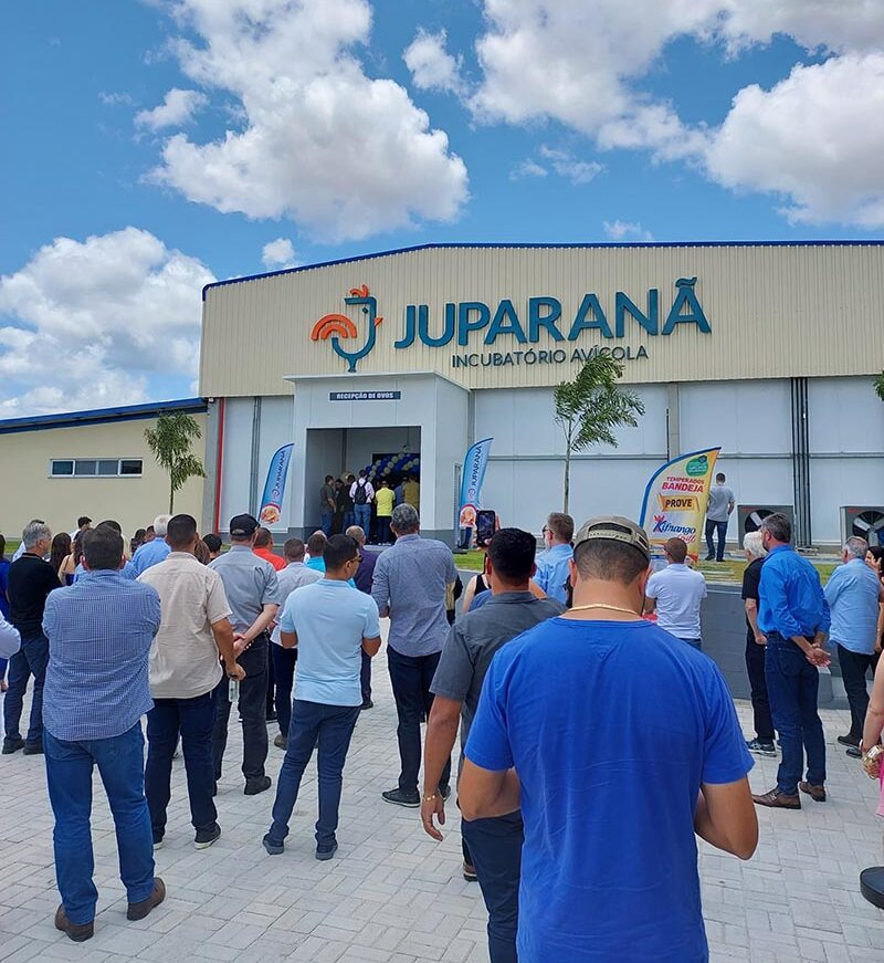 Grupo inaugura incubatório avícola em Sooretama