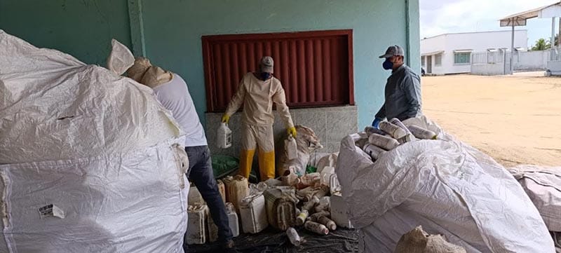 embalagens de agrotóxicos-IDAF