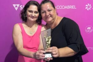 Conexão Safra é finalista do Prêmio de Jornalismo Cooperativista Conexão Safra é finalista do Prêmio de Jornalismo Cooperativista