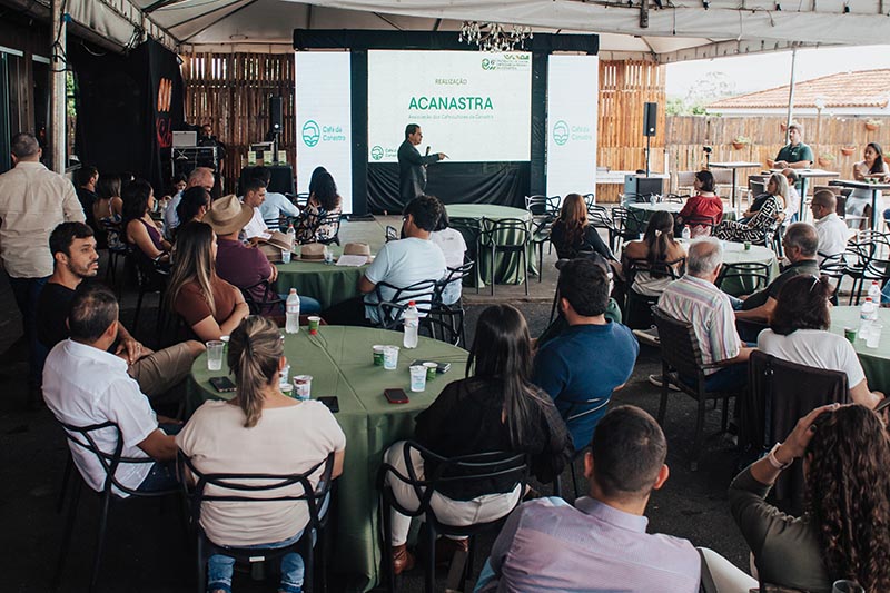 Café da Canastra bate 90,8 pontos e valor histórico por saca