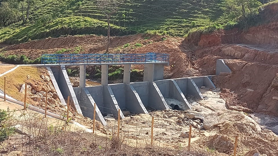 Barragem Ribeirão Floresta, em Burarama, Cachoeiro de Itapemirim, foi concluída em outubro deste ano